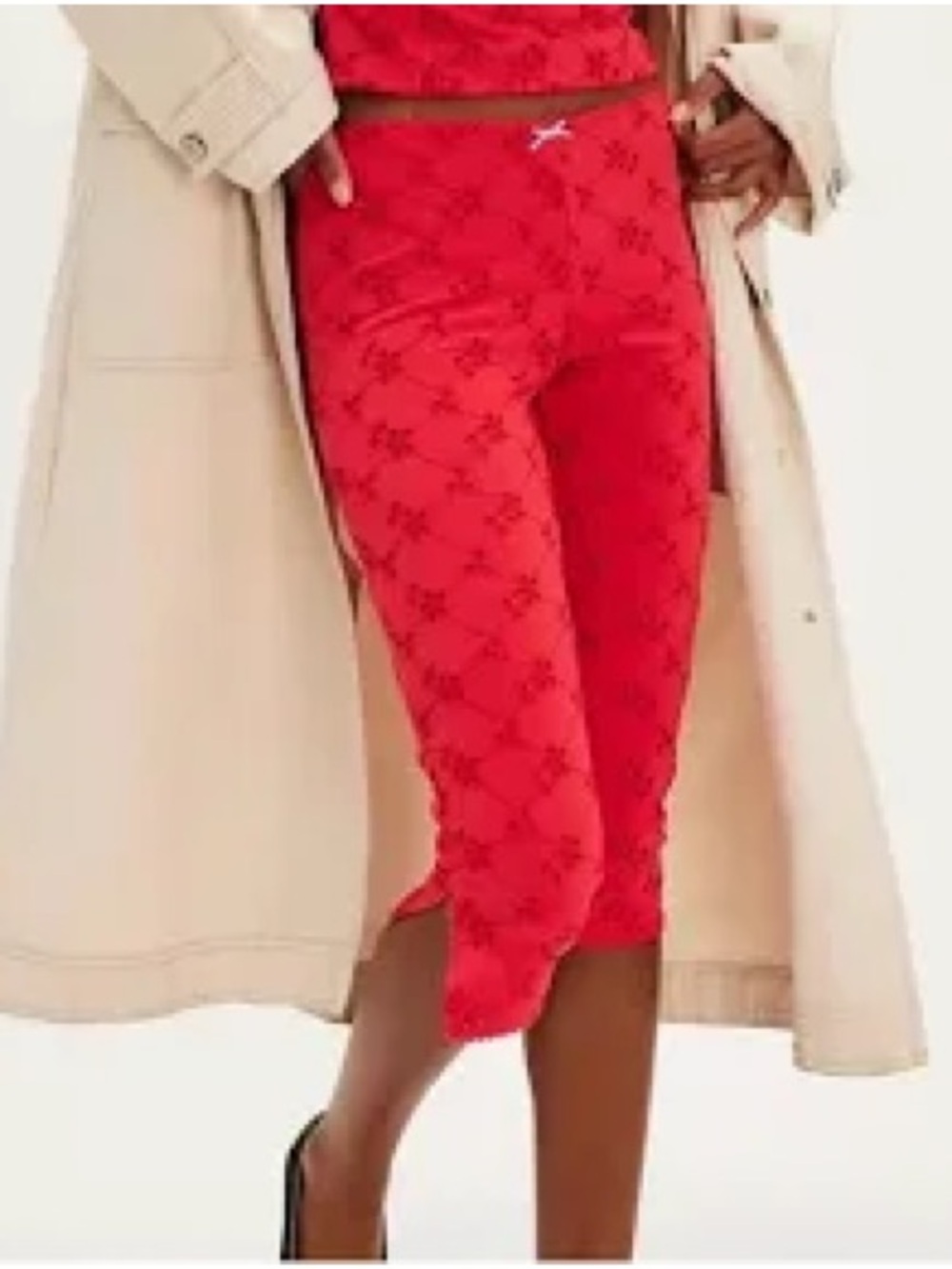 Intimately Free People eyelet red capris small NWT